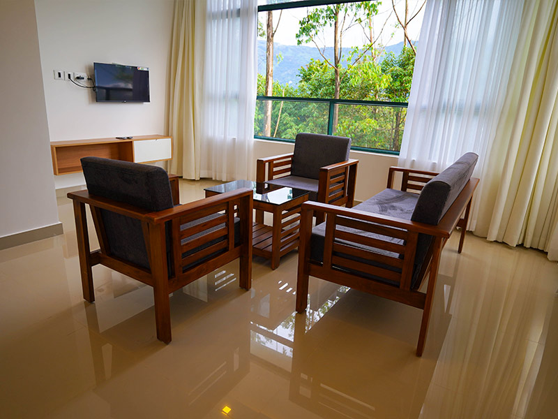 bachelors stay in munnar